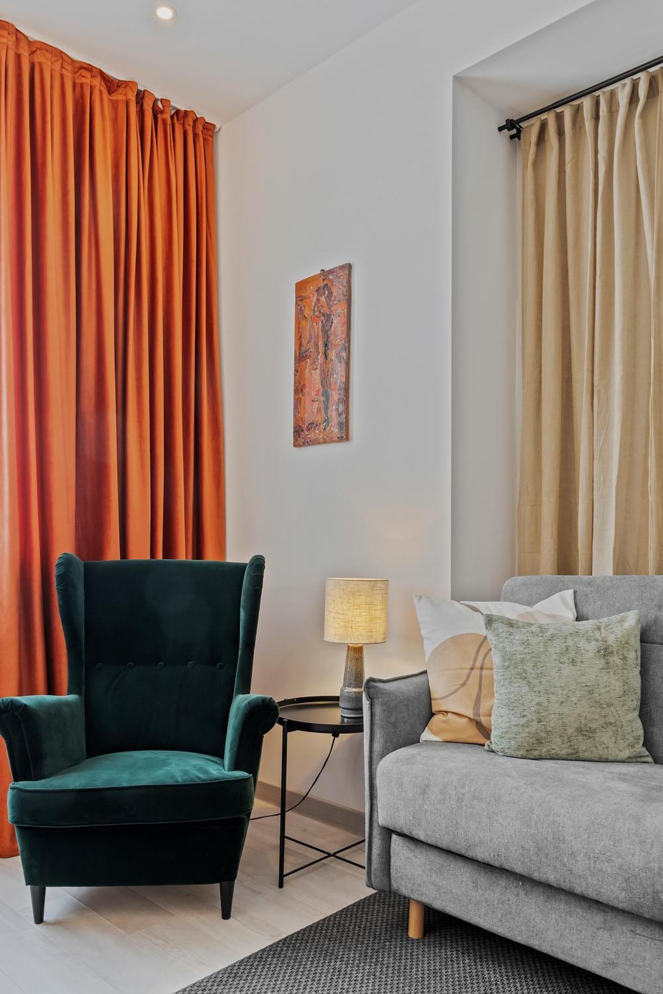 Rin Luxury Pool & * Bucureşti
