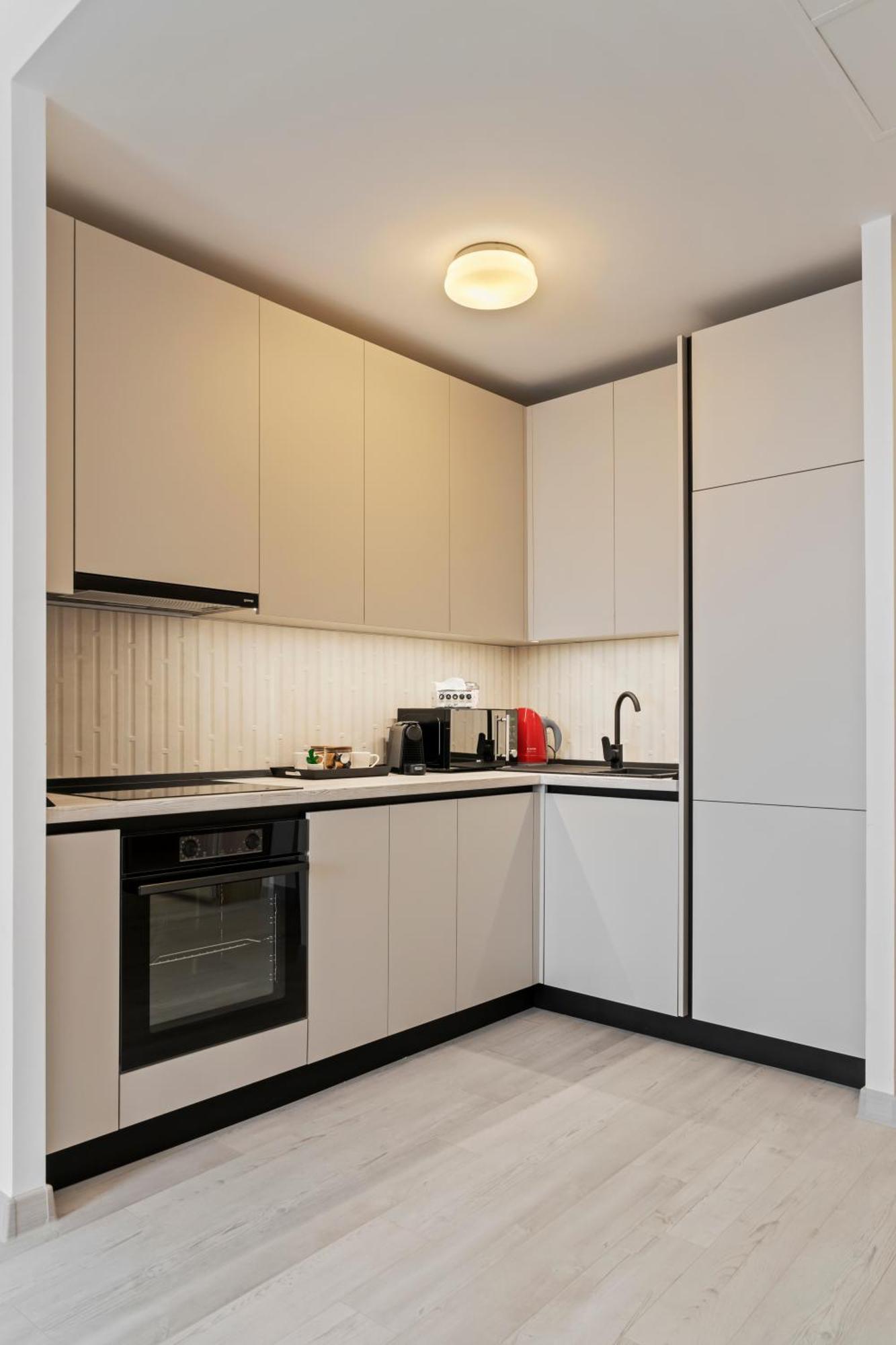 Rin Luxury Pool & Apartament Bucureşti