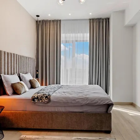 Rin Luxury Apartments Pool & Spa Bucarest Esterno foto