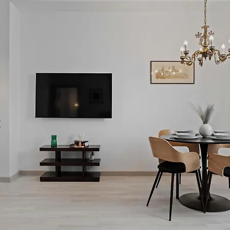 Rin Luxury Apartments Pool & Spa Bucarest Esterno foto