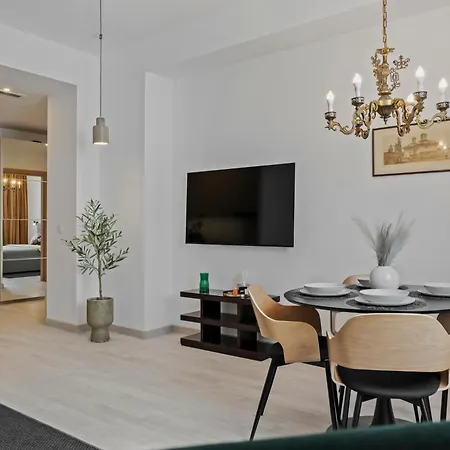 Rin Luxury Apartments Pool & Spa Bucarest Esterno foto